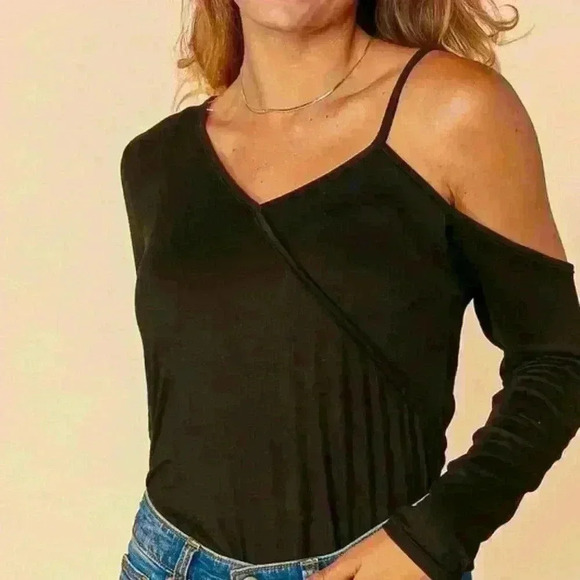 Haptics Tops - Black Cutout Cold Shoulder Long Sleeve Top